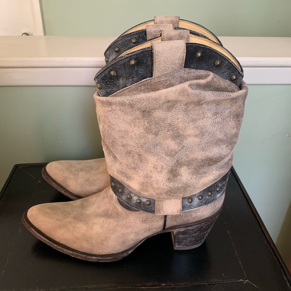 Old Gringo Boots - Picture 2 of 11